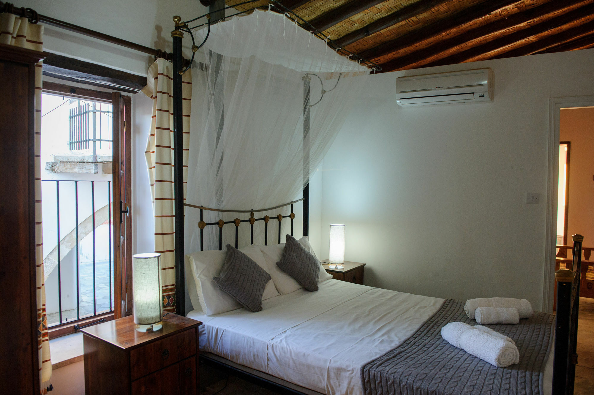 Teacher'S House Maroni 외부 사진